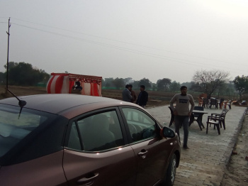 GREATER NOIDA SECTOR17B YAMUNA EXPRESSWAY