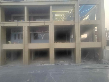 Showrooms for Sale in Sector 125, Chandigarh (560 Sq.ft.)