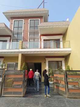 5 BHK Individual Houses / Villas for Sale in Ambala Highway, Zirakpur (180 Sq.ft.)
