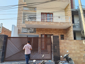 Property for sale in Patiala Road, Zirakpur