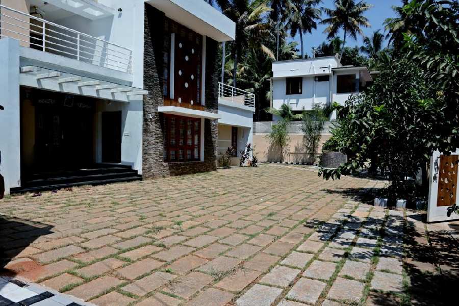 5 BHK Individual Houses / Villas for Sale in Karakulam, Thiruvananthapuram (8711 Sq.ft.)
