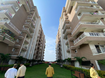 3 BHK Flats & Apartments for Sale in Labhandi, Raipur (1600 Sq.ft.)