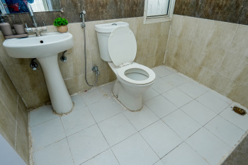 Flats & Apartments for Sale in Sector 16, Greater Noida (905 Sq.ft.)