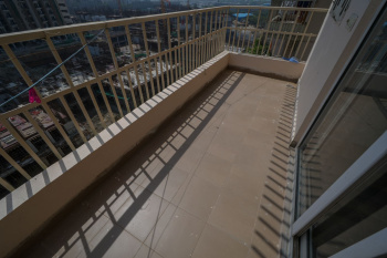 Flats & Apartments for Sale in Sector 4, Greater Noida (1160 Sq.ft.)