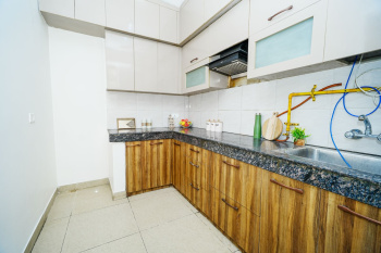 2.5BHK FOR SALE IN AJNARA LE GARDEN SECTOR 16B