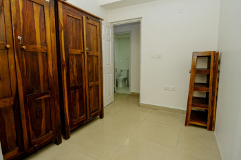 2.5BHK FOR SALE IN SUPERTECH CAPTOWN