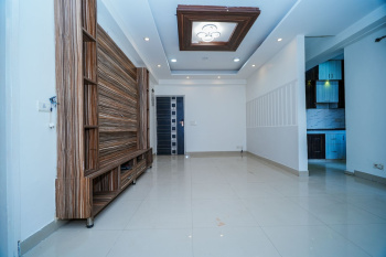 READY TO MOVE 2.5BHK IN SECTOR 16C
