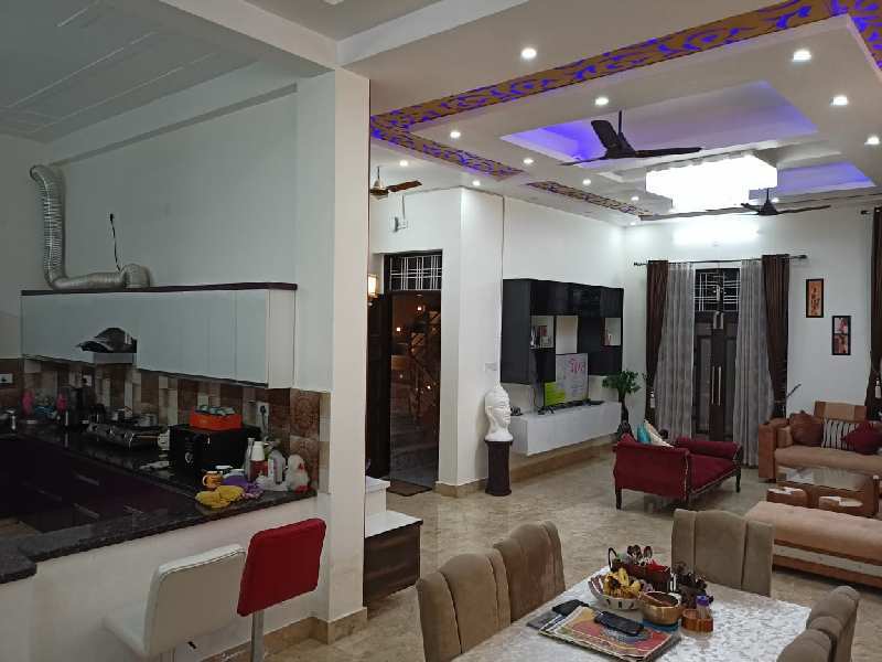 4 BHK Individual Houses / Villas For Sale In Majra, Dehradun (3500 Sq.ft.)