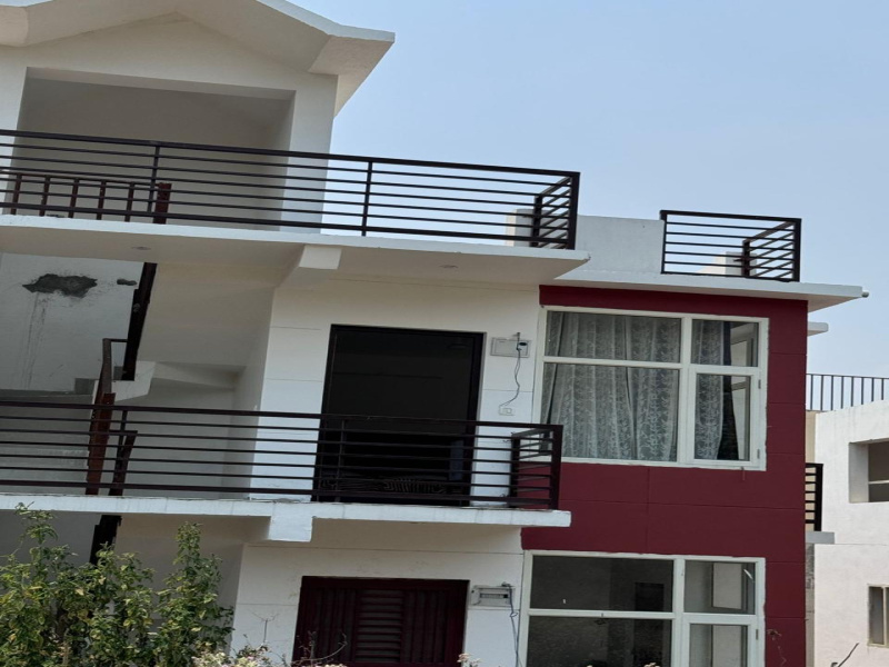 Flats & Apartments for Sale in Bhimtal, Nainital (350 Sq.ft.)