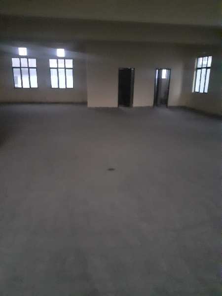 4250 Sq.ft. Factory / Industrial Building for Rent in Sector 76, Noida