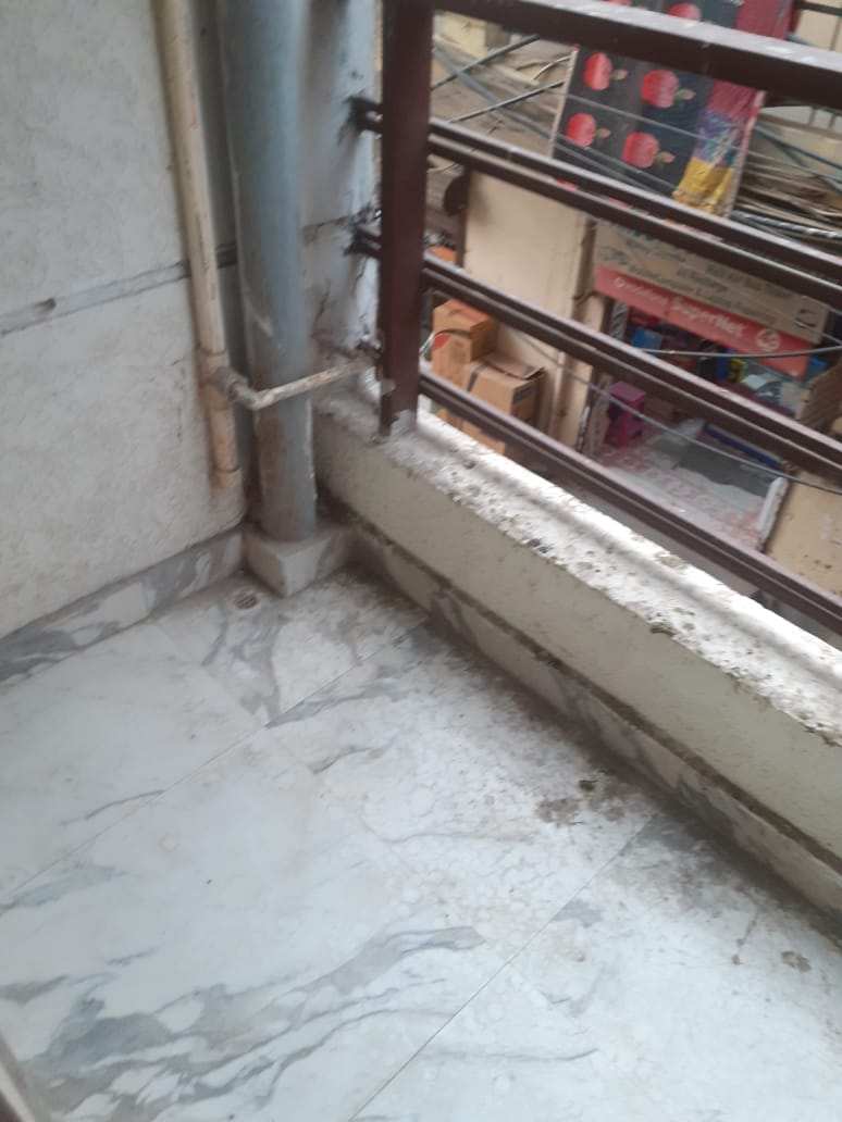 2 BHK Builder Floor for Sale in D Block Kapas Hera Estate, Kapashera, Delhi (80 Sq. Yards)