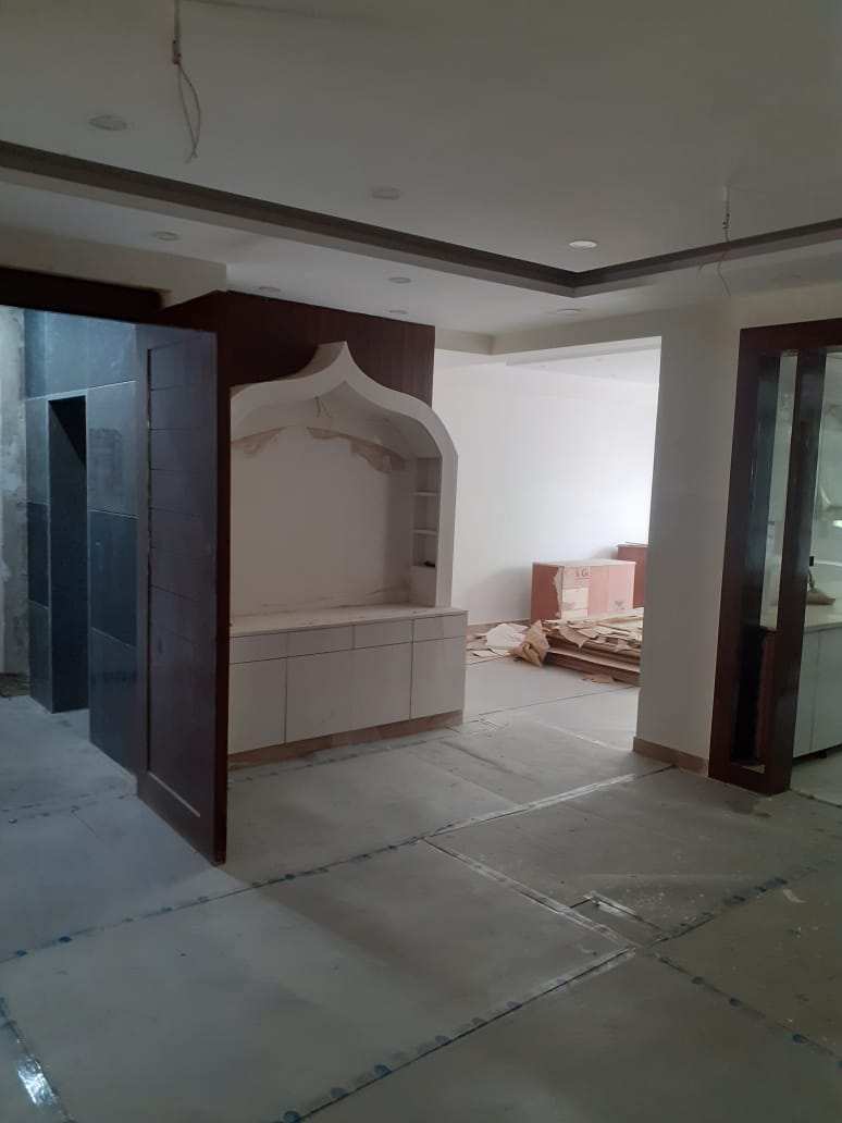 4 BHK Builder Floor for Sale in Block E, Gurgaon (312 Sq. Yards)