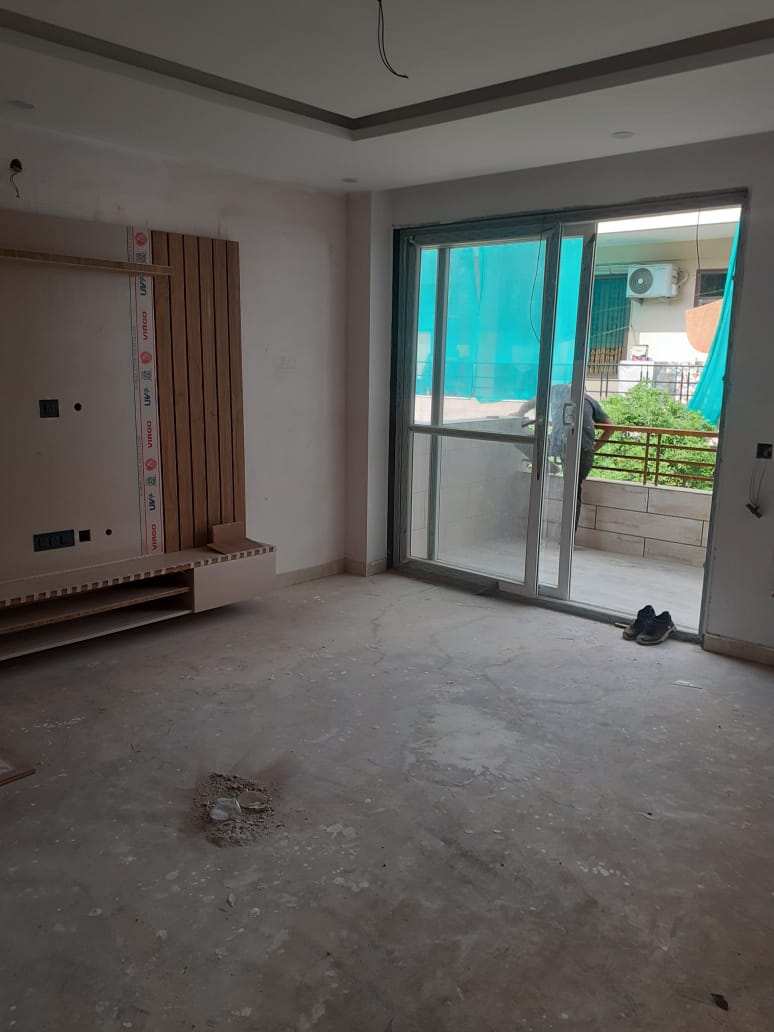 4 BHK Builder Floor for Sale in Block E, Gurgaon (520 Sq. Yards)