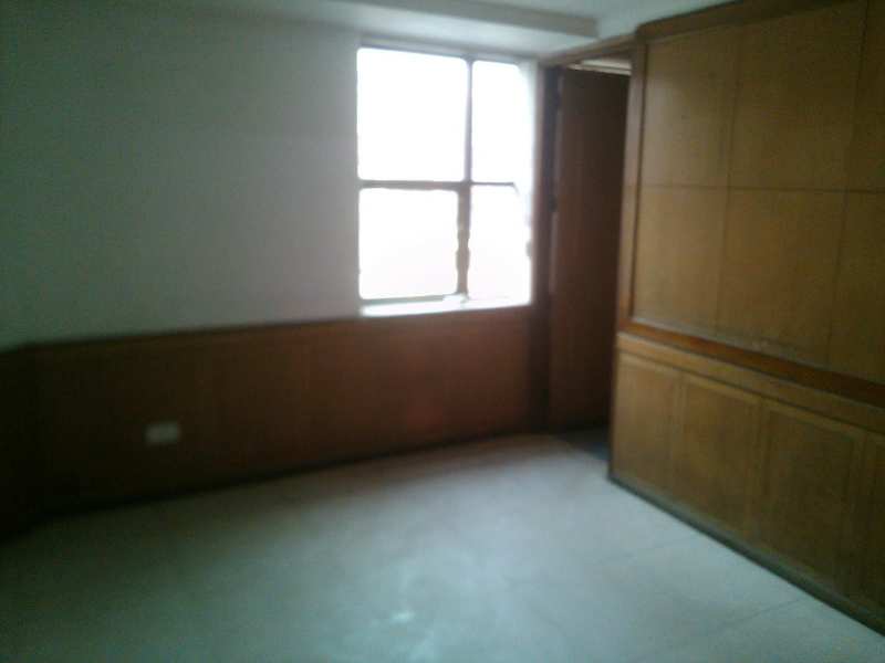 4 BHK Builder Floor for Sale in Block E, Gurgaon (520 Sq. Yards)
