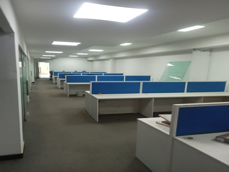Office Space for Rent in Sector 65, Gurgaon (1800 Sq.ft.)