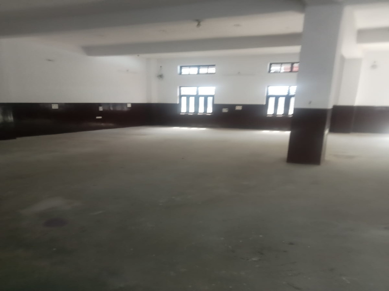 Factory / Industrial Building for Rent in Palam Vihar, Gurgaon (1800 Sq.ft.)