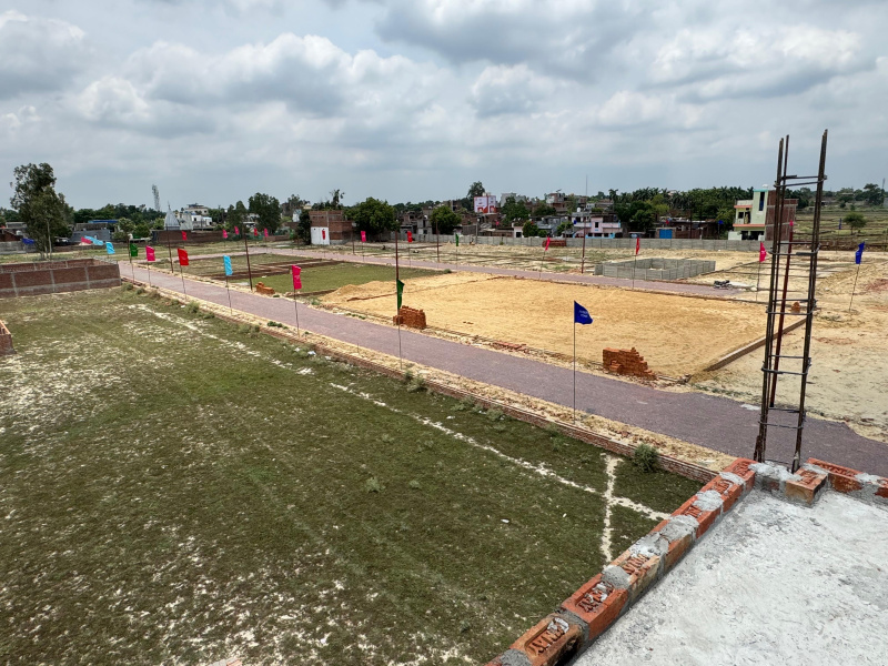 Residential Plot for Sale in Gosainganj, Lucknow (1100 Sq.ft.)