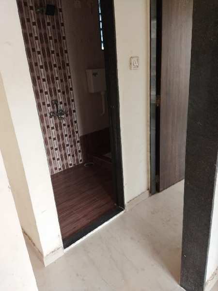 2 BHK Flats & Apartments for Rent in Sector 17, Navi Mumbai (1100 Sq.ft.)