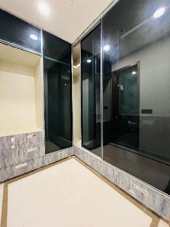 Ultra Modern Brand New Combo of Builder Floor+Basement+Common Terrace For Sale in Block K, South City 1, Gurgaon.
