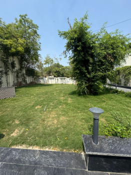 Property for sale in Sainik Farms, Delhi