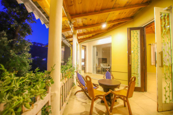 Tastefully Built Villa in Bhimtal, Nainital, Uttarakhand; 6 bedrooms with all amenities. 1560 sq yards.