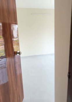 Flats & Apartments for Sale in Station Road, Mumbai (810 Sq.ft.)