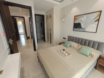 Builder Floor for Sale in Golf Course Ext Road, Gurgaon (1500 Sq.ft.)