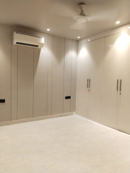 2 BHK Builder Floor for Sale in Sector 43, Gurgaon (283 Sq. Yards)