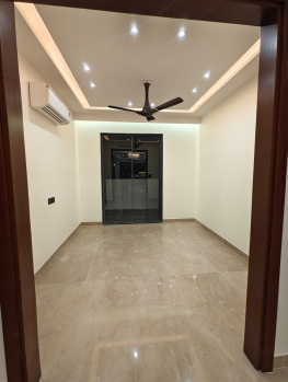 4 BHK Builder Floor for Sale in Sector 57, Gurgaon (500 Sq. Yards)