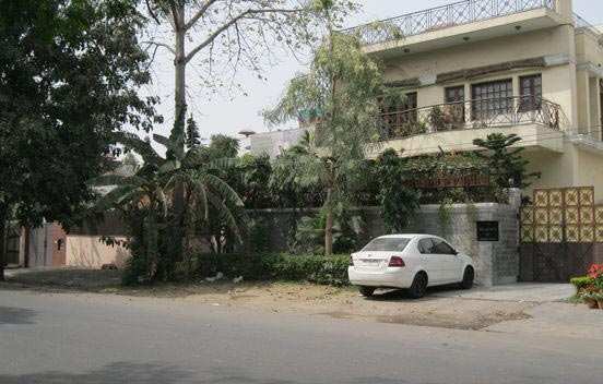 Duplex House for Sale in Vasant Kunj