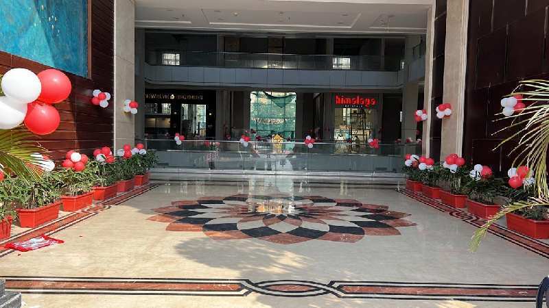 Commercial Shops for Sale in Sector 75, Noida (300 Sq.ft.)