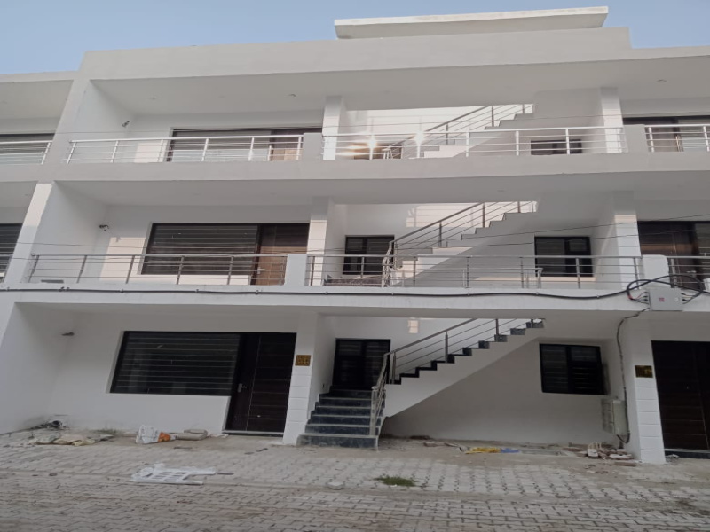 2 BHK Flats & Apartments for Sale in Punjab (720 Sq.ft.)