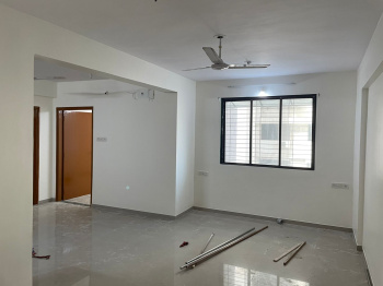 2 BHK Flats & Apartments for Rent in Vesu, Surat (1137 Sq.ft.)