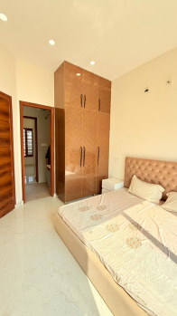 10 Marla 7BHK  old liveable house for sale in sector 15 panchkula