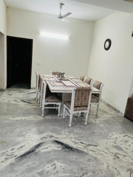 10 Marla Excellent old house for sale in sector 4 panchkula