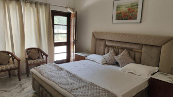 10 Marla Old liveable House for sale in sector 7 panchkula