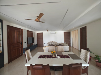 10 Marla Old liveable House for sale in sector 10 Panchkula