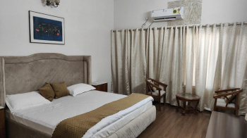 14 Marla 5BHK Old Duplex  Corner House For Sale In Sector 8 Panchkula