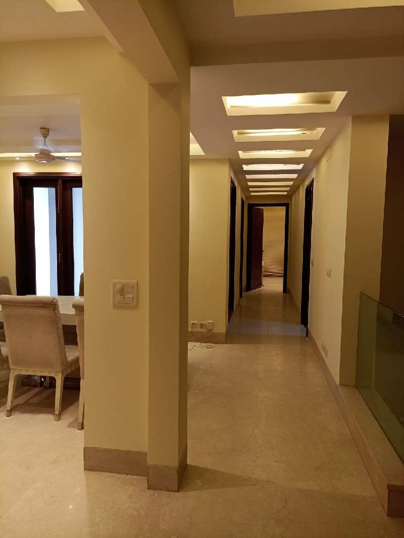 2214 Sq.ft. Residential Plot for Sale in Block M, Greater Kailash II, Delhi