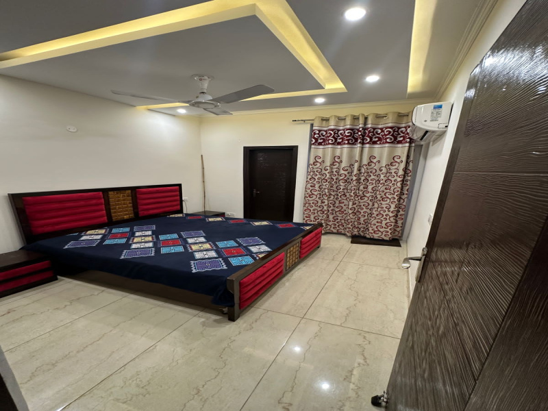 5 BHK Flats & Apartments for Sale in Sector 117, Mohali (2700 Sq.ft.)