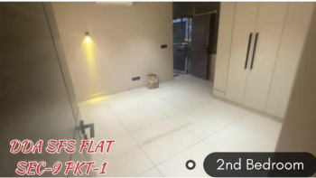 Flats & Apartments for Sale in Dwarka, Delhi (1000 Sq.ft.)