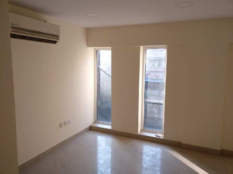 500 Sq.ft. Office Space for Sale in Bhikaji Cama, Delhi