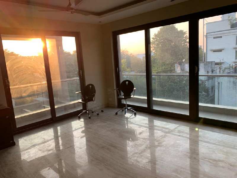 4 BHK Builder Floor for Sale in Block A, Kailash Colony, Delhi (4153 Sq.ft.)