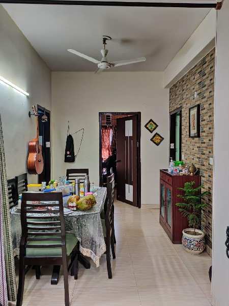 3 BHK Flats & Apartments for Sale in Sector 6, Dwarka, Delhi (1400 Sq.ft.)
