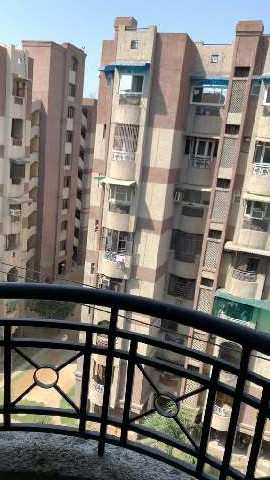 4 BHK Flats & Apartments for Rent in Sector 22, Dwarka, Delhi (2000 Sq.ft.)
