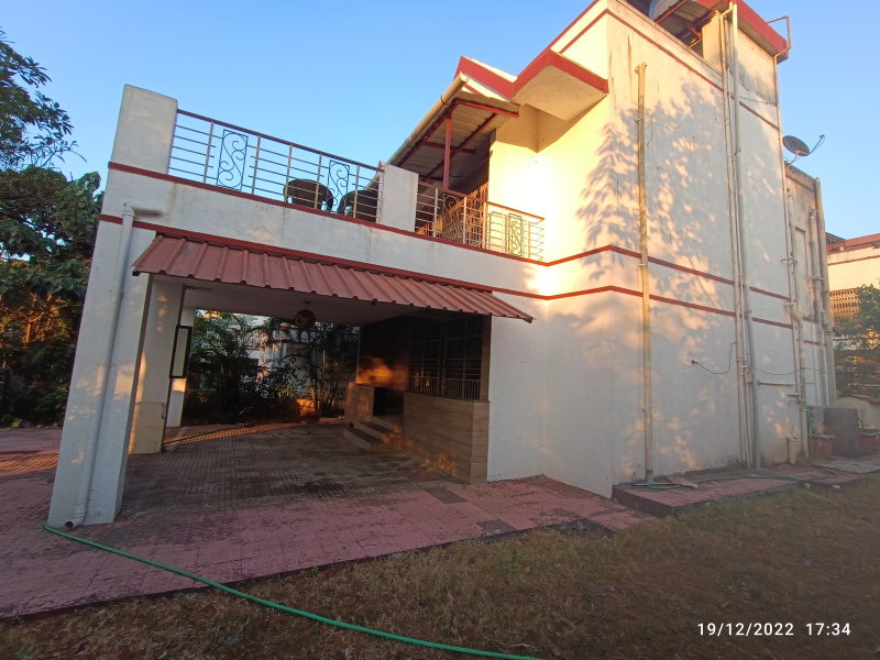 4 bhk independent Conner side villa for sale in LONAVALA