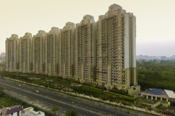3 BHK Flats & Apartments for Sale in Sector 104, Noida (1300 Sq.ft.)