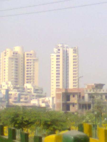 3 BHK Flats & Apartments for Rent in Sector 93A, Noida (1655 Sq.ft.)