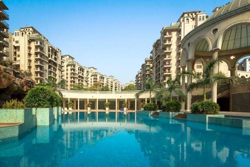 4 BHK With SQ on Rent Noida Expressway