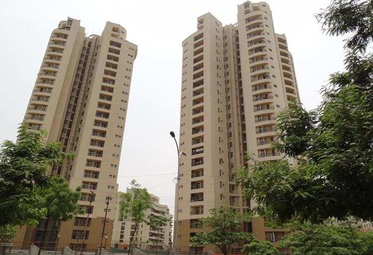 3 BHK Flats & Apartments for Sale in Sector 93a, Noida (1655 Sq.ft.)